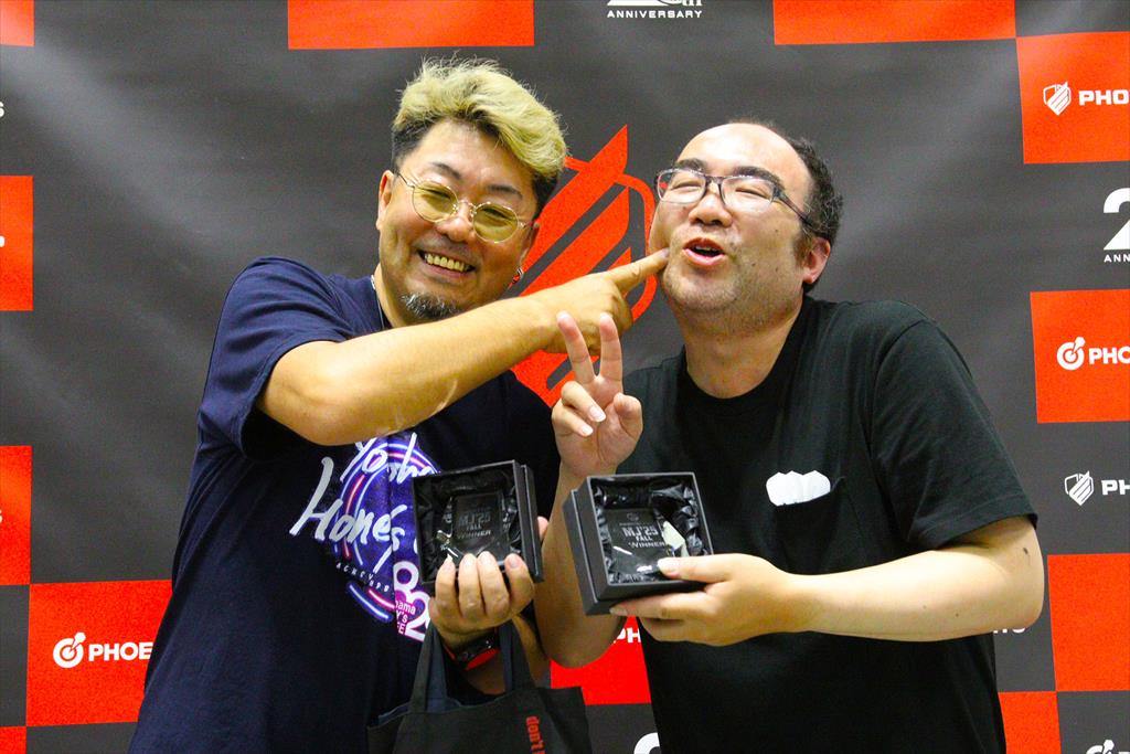 サトウ　トヨヒロ・ホシノ　アキヒロ