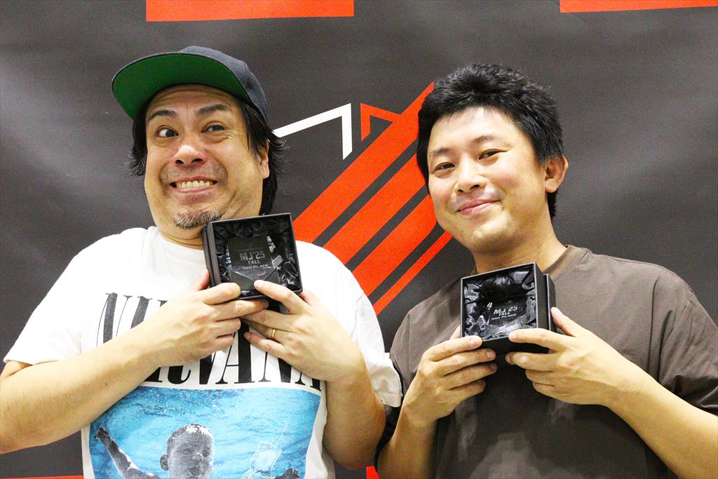 ミヤグニ　ヤスヒロ・アズサワ　ソウタ