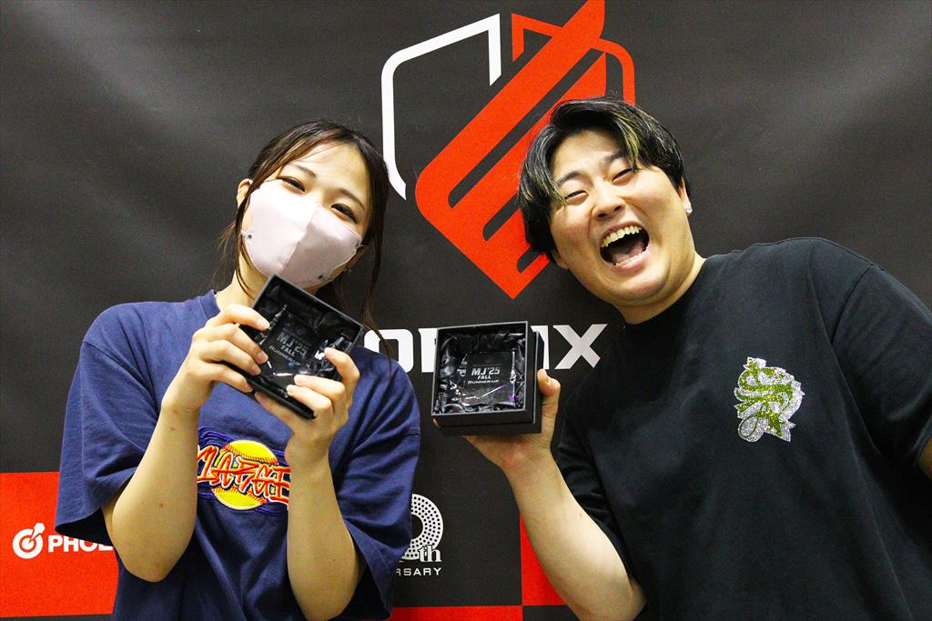 オオガタ　シュン・アズマ　ジュリ