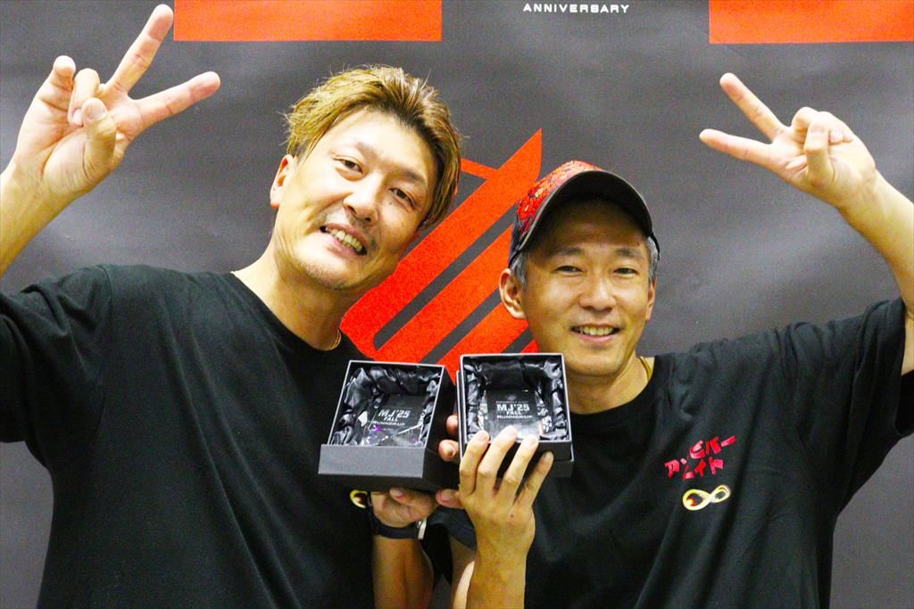 アライ　エイトク・ハセガワ　タイチ